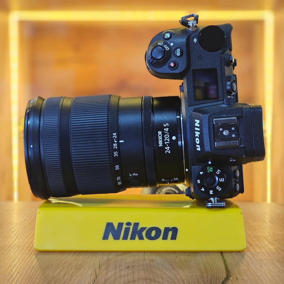 Nikon Z6 II + Lente NIKKOR Z 24-120mm f/4 S