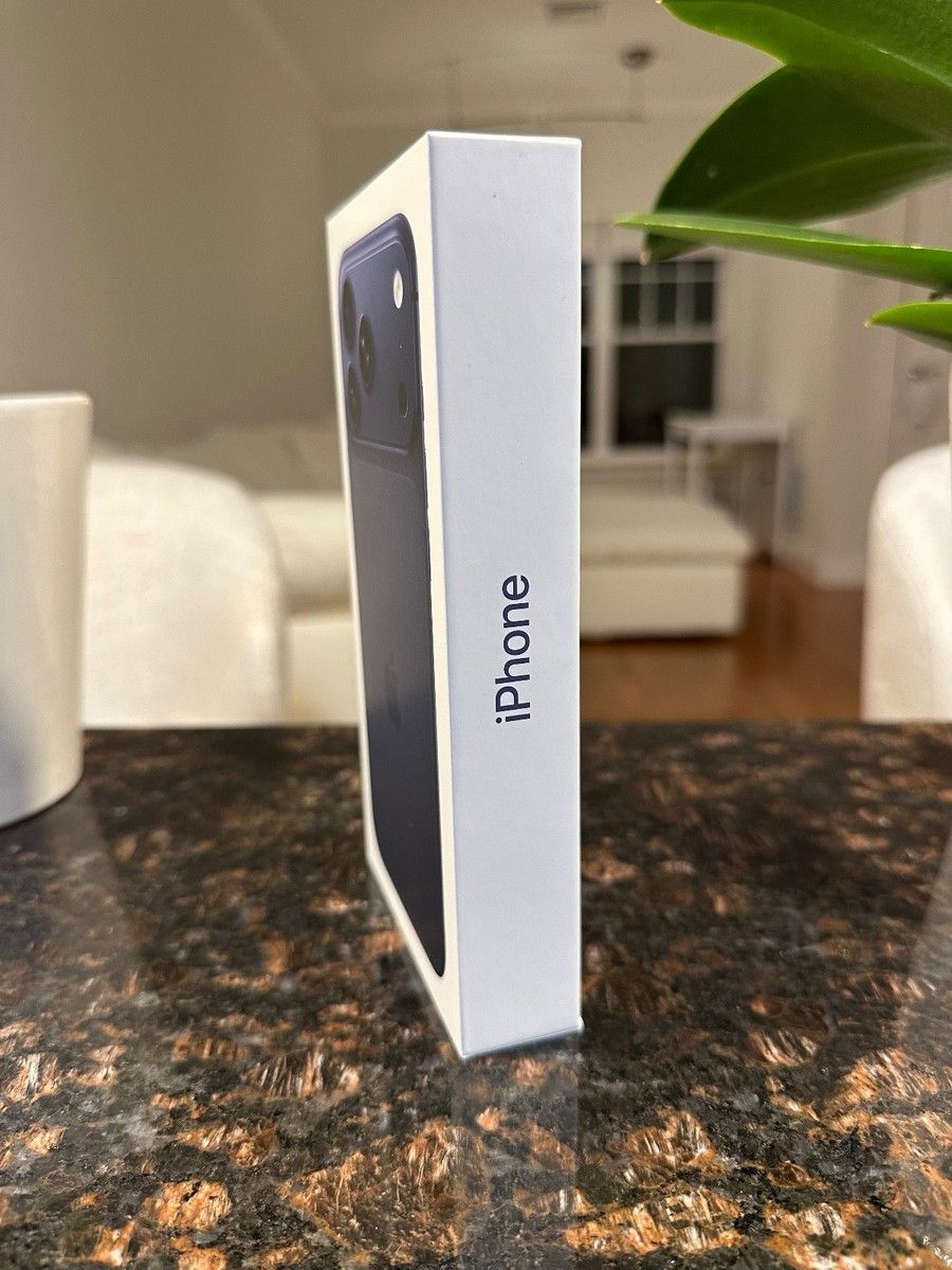 iPhone 17