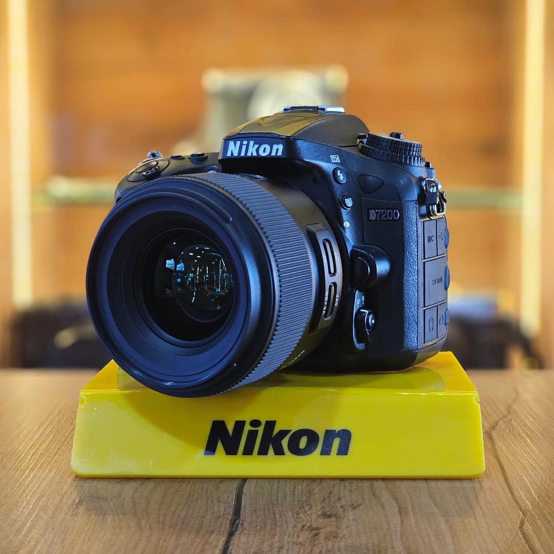Nikon D7200 + Lente Tamron SP 35mm f/1.8 Di VC USD