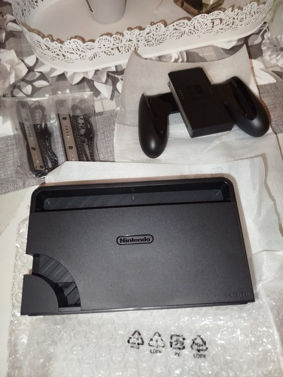 Nintendo Switch OLED – Modelo Neon Blue/Red (Nueva sin uso)