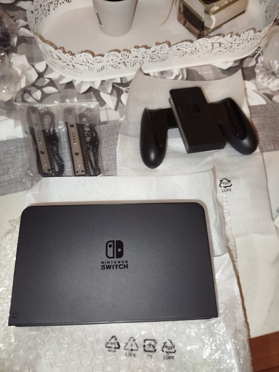 Nintendo Switch OLED – Modelo Neon Blue/Red (Nueva sin uso)