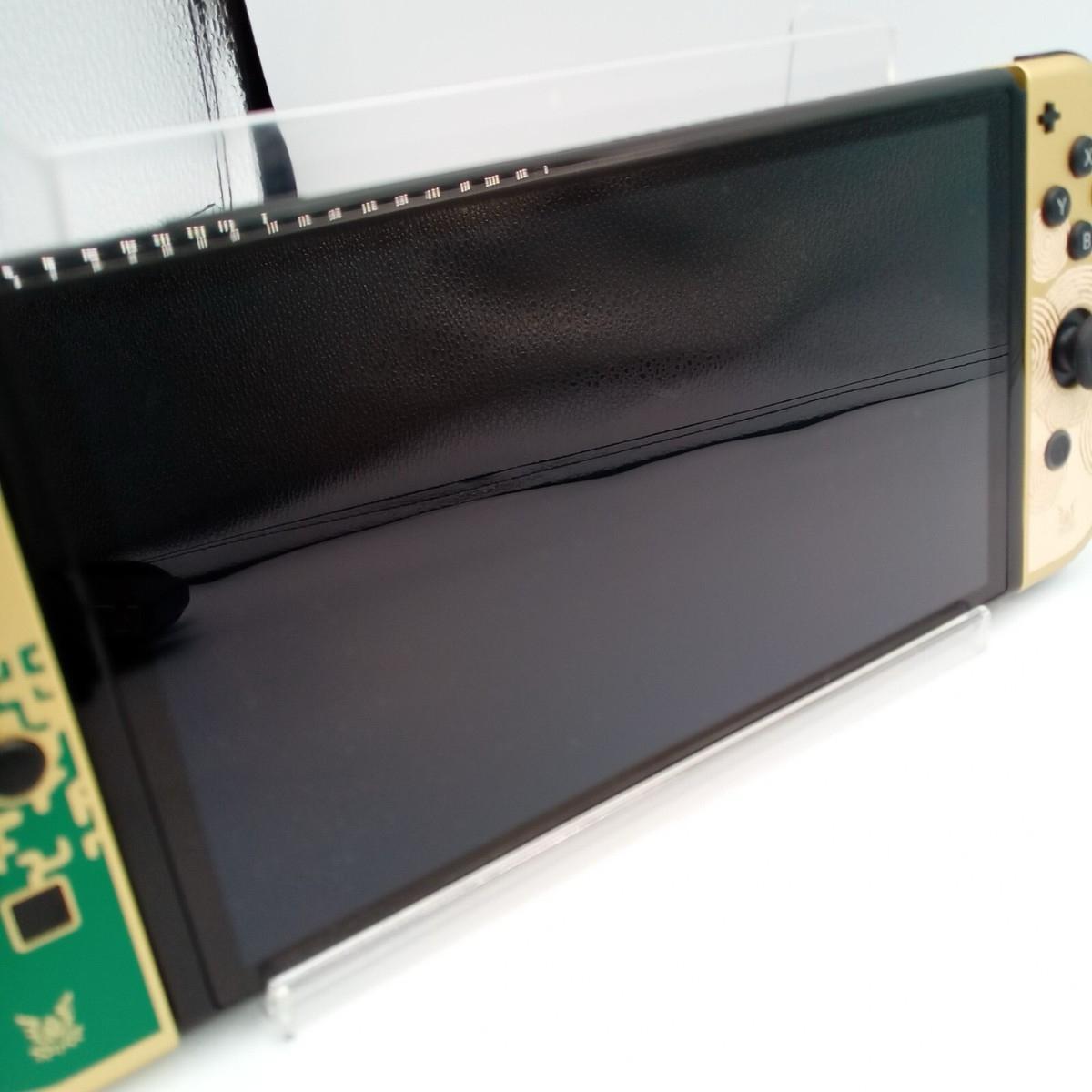 Nintendo Switch OLED – The Legend of Zelda: Tears of the Kingdom (Nueva sin uso)