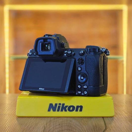 Nikon Z6 II + Lente NIKKOR Z 24-120mm f/4 S